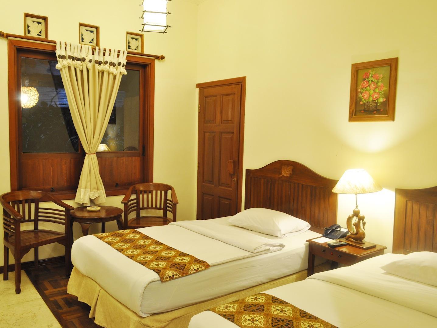 Bukit Daun Hotel And Resort Kediri  Εξωτερικό φωτογραφία