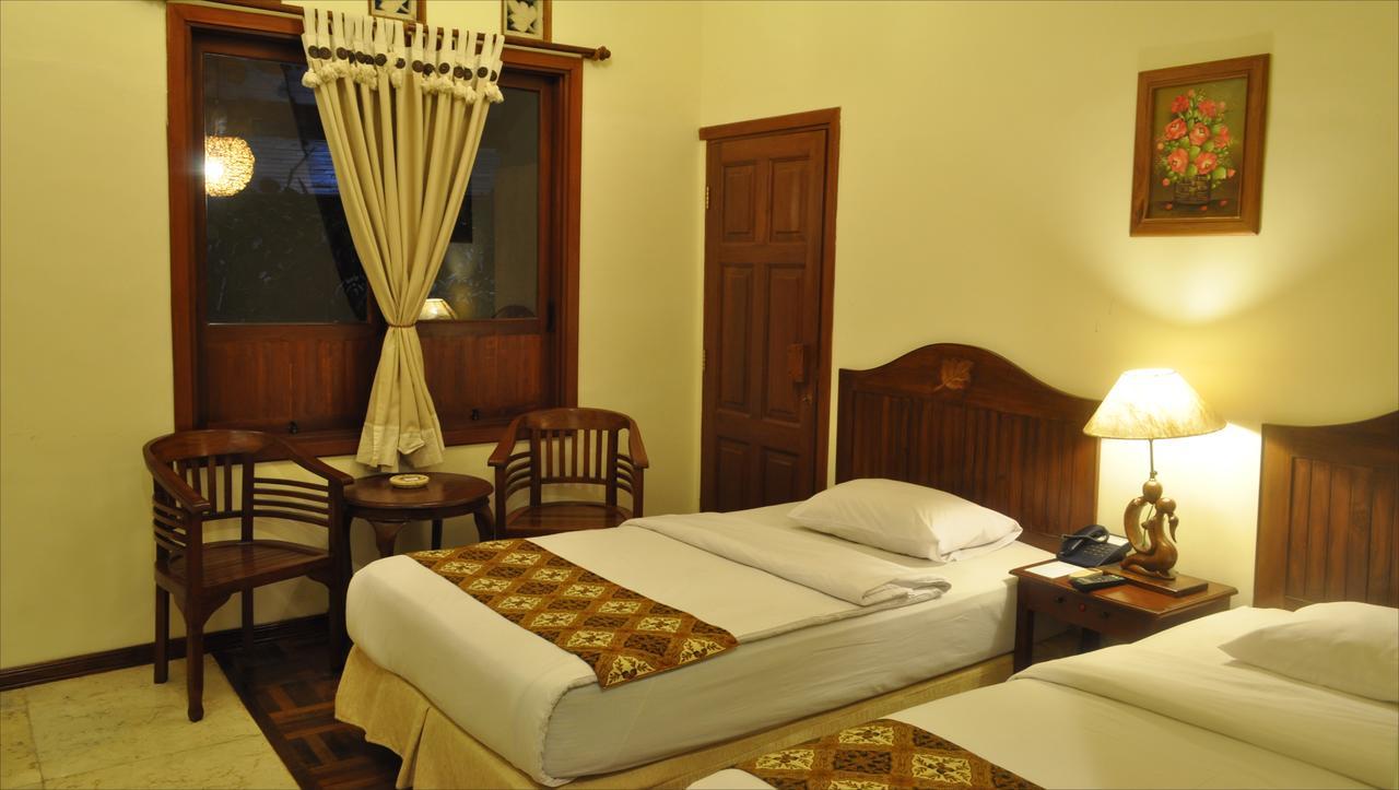 Bukit Daun Hotel And Resort Kediri  Εξωτερικό φωτογραφία