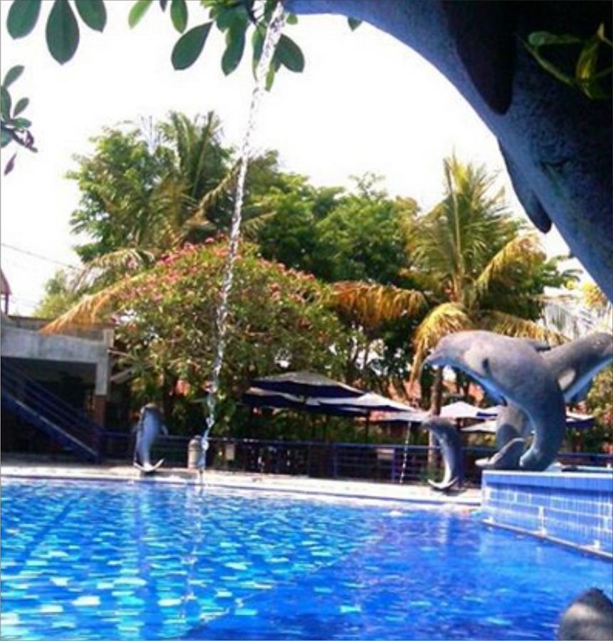 Bukit Daun Hotel And Resort Kediri  Εξωτερικό φωτογραφία