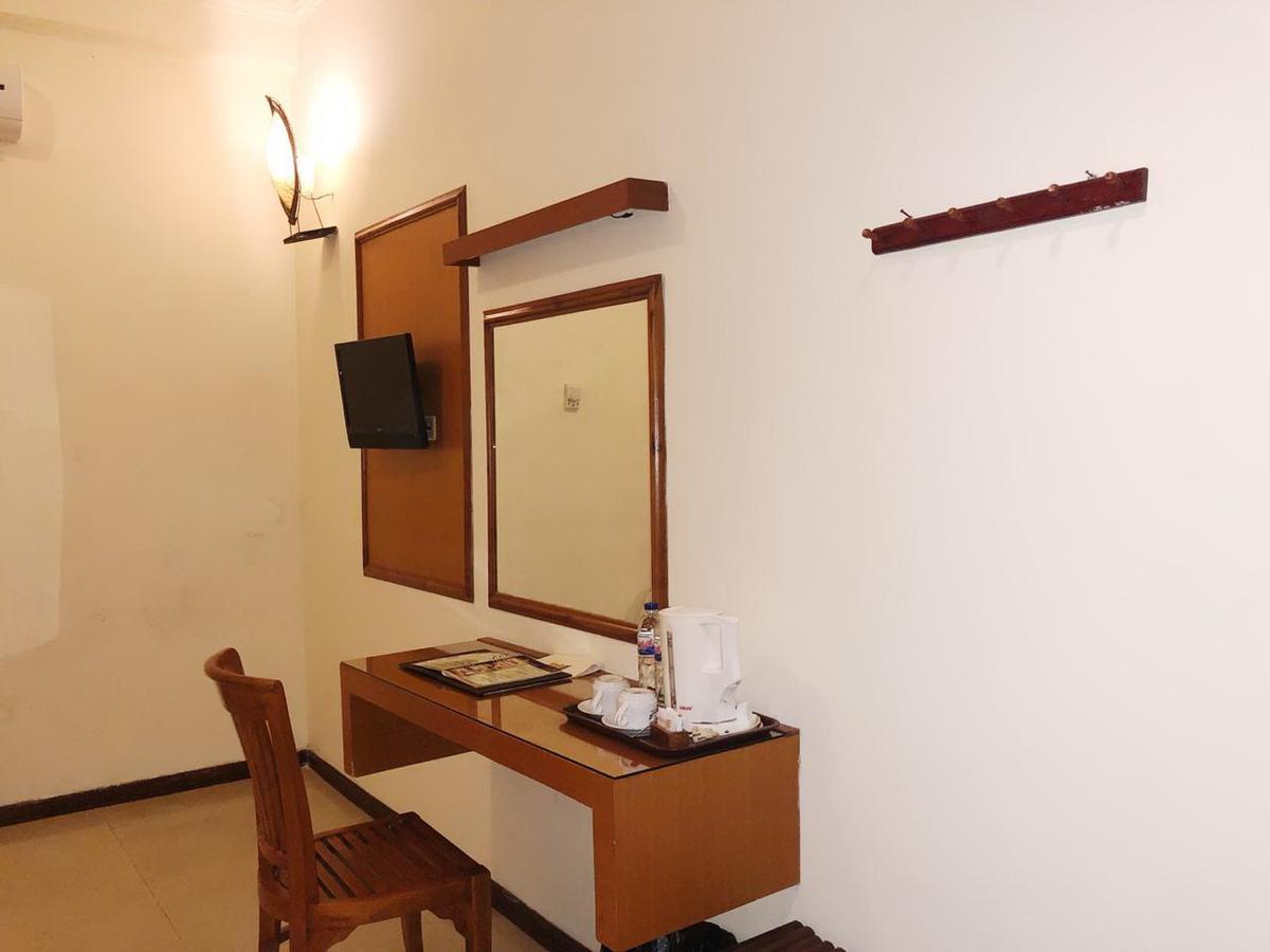 Bukit Daun Hotel And Resort Kediri  Εξωτερικό φωτογραφία