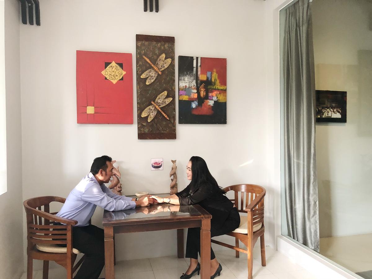 Bukit Daun Hotel And Resort Kediri  Εξωτερικό φωτογραφία