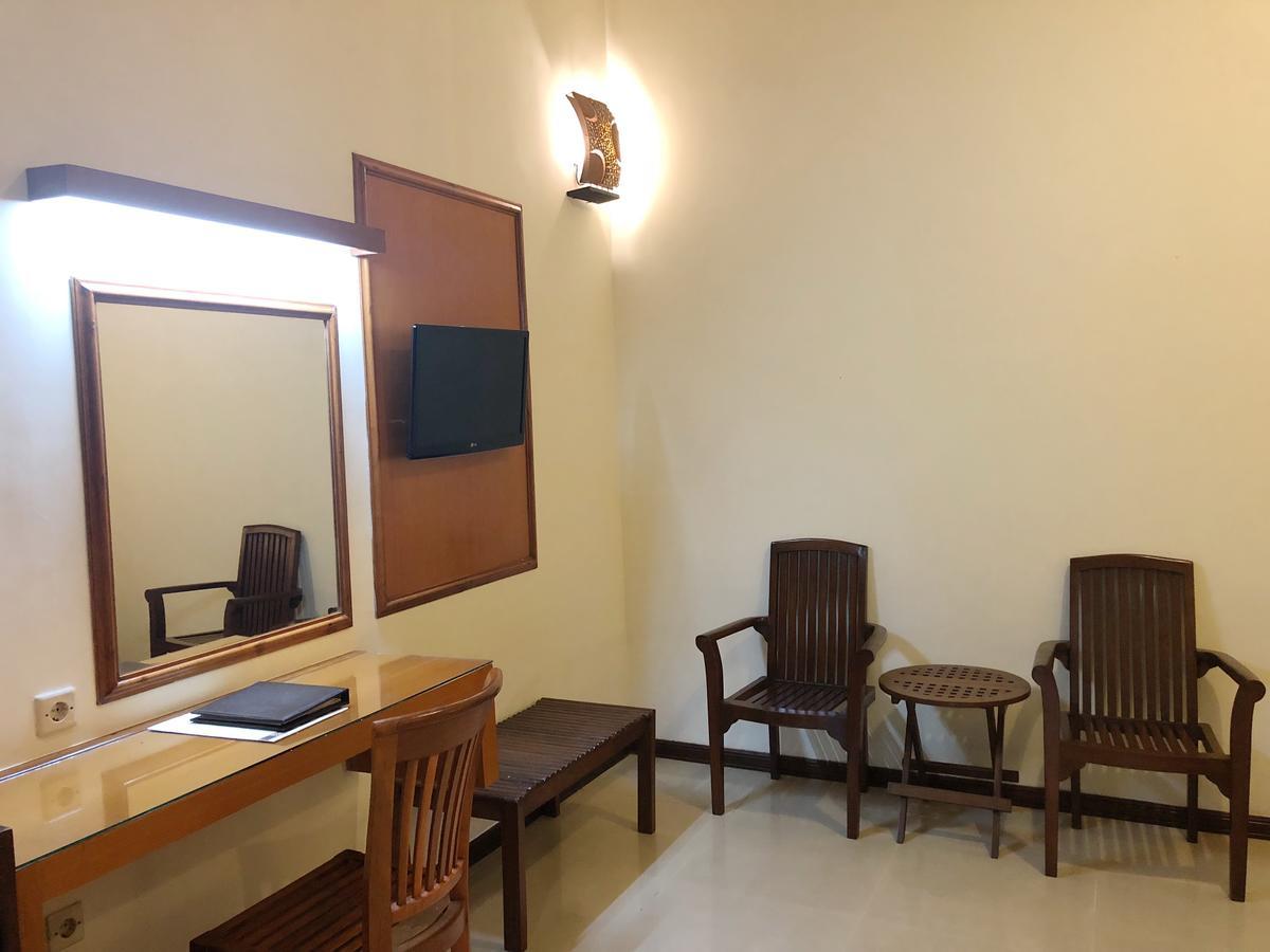 Bukit Daun Hotel And Resort Kediri  Εξωτερικό φωτογραφία