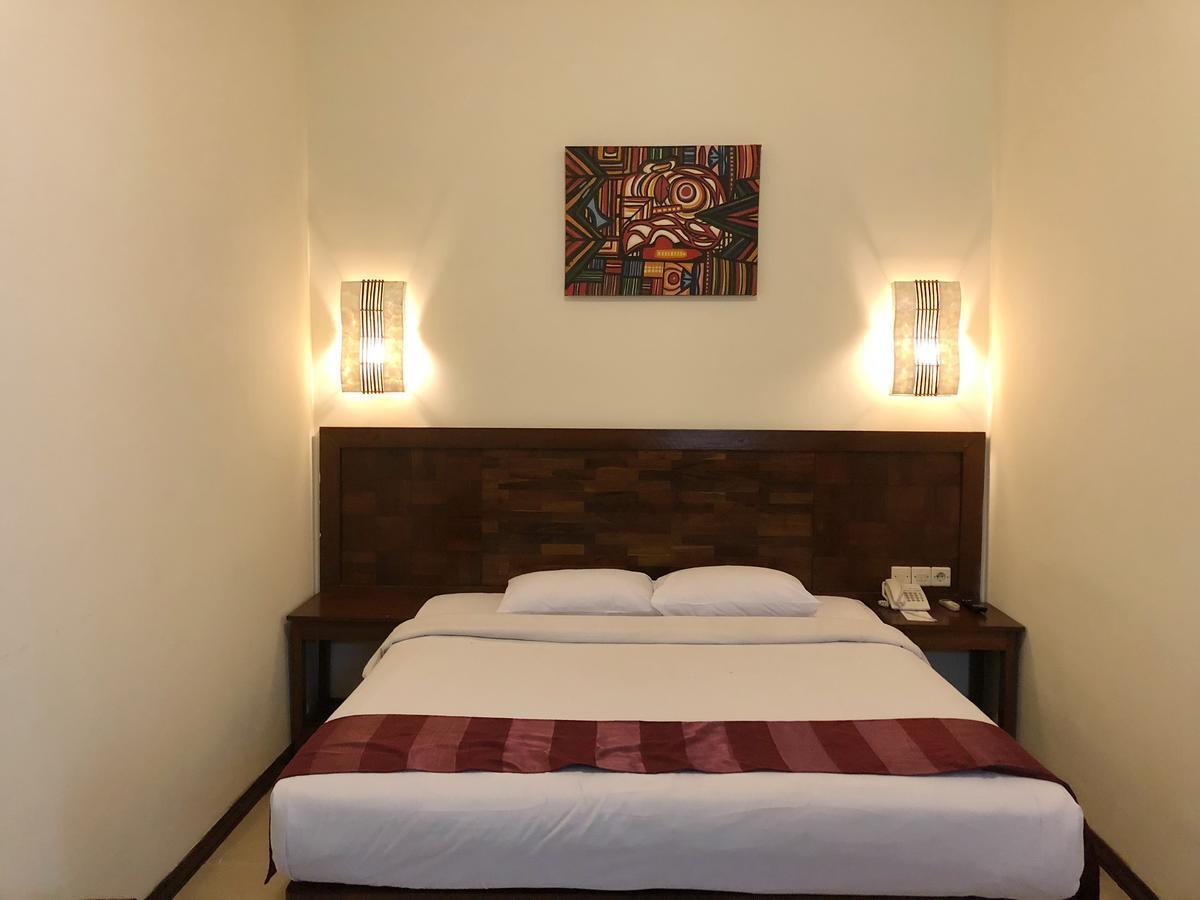 Bukit Daun Hotel And Resort Kediri  Εξωτερικό φωτογραφία