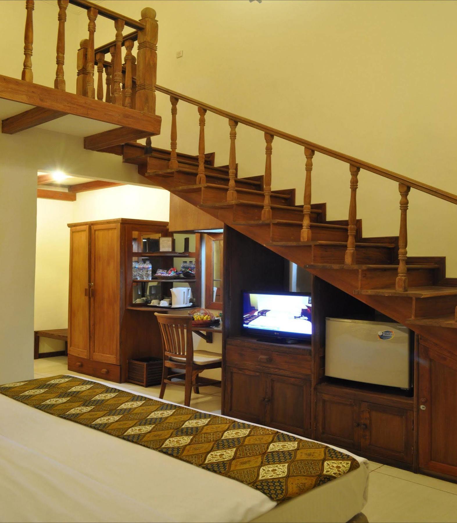 Bukit Daun Hotel And Resort Kediri  Εξωτερικό φωτογραφία