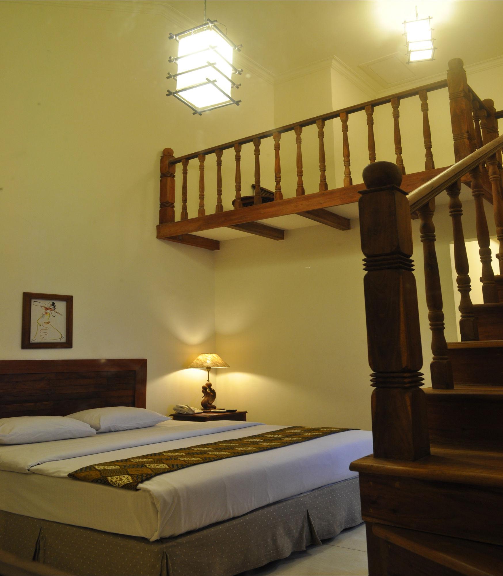 Bukit Daun Hotel And Resort Kediri  Εξωτερικό φωτογραφία