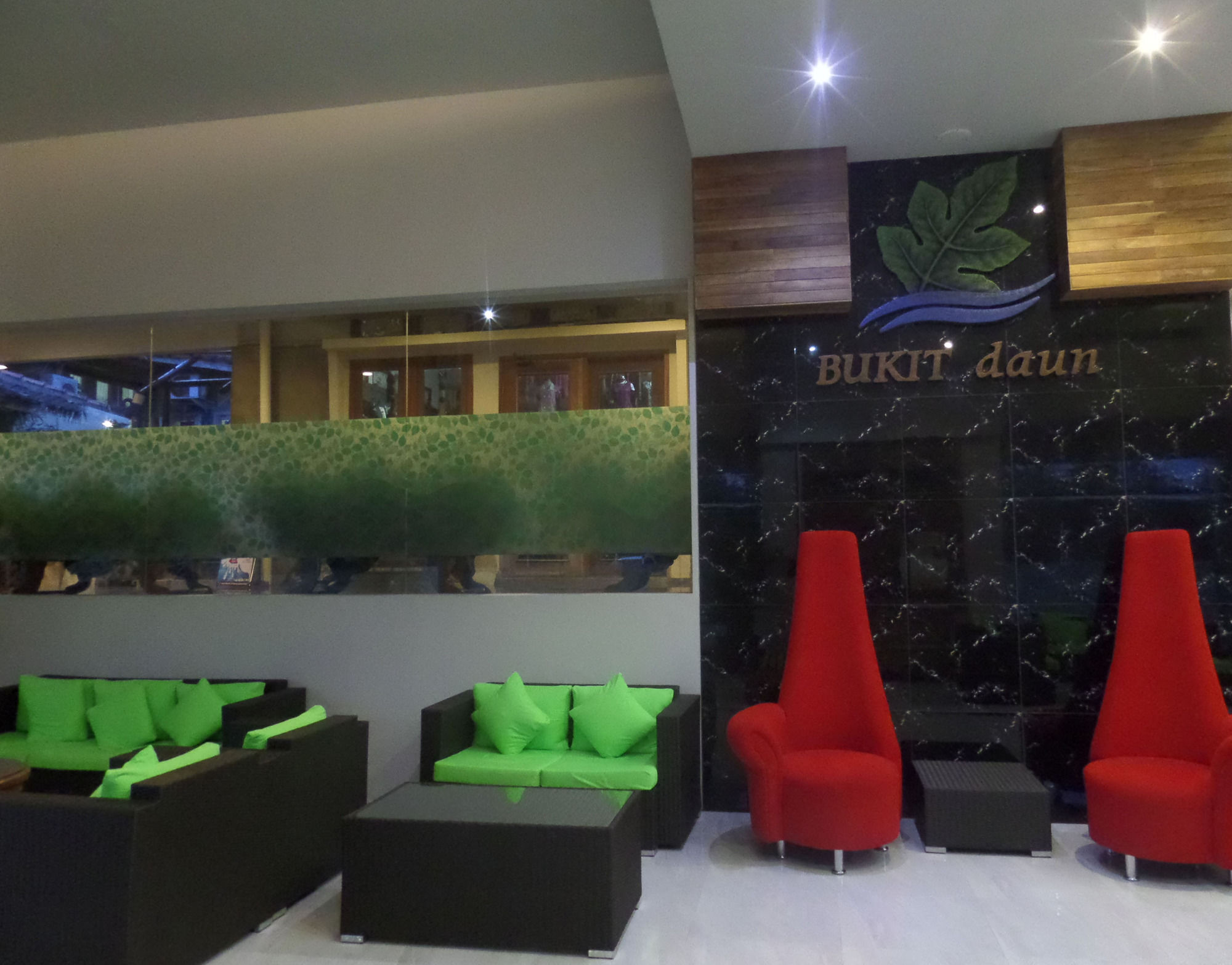Bukit Daun Hotel And Resort Kediri  Εξωτερικό φωτογραφία