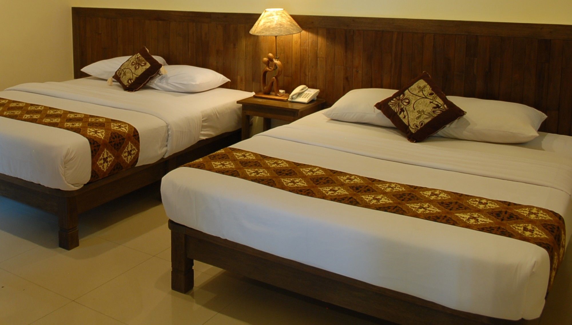 Bukit Daun Hotel And Resort Kediri  Εξωτερικό φωτογραφία